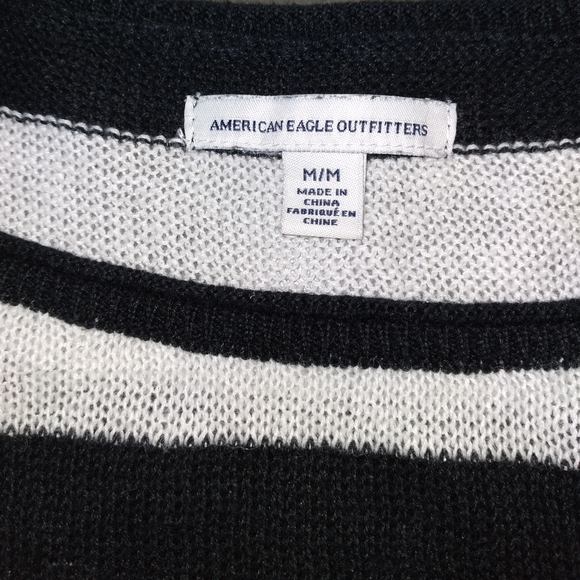 Striped Sweater | American Eagle Outfitters 🦅 | Medium - Picture 3 of 3